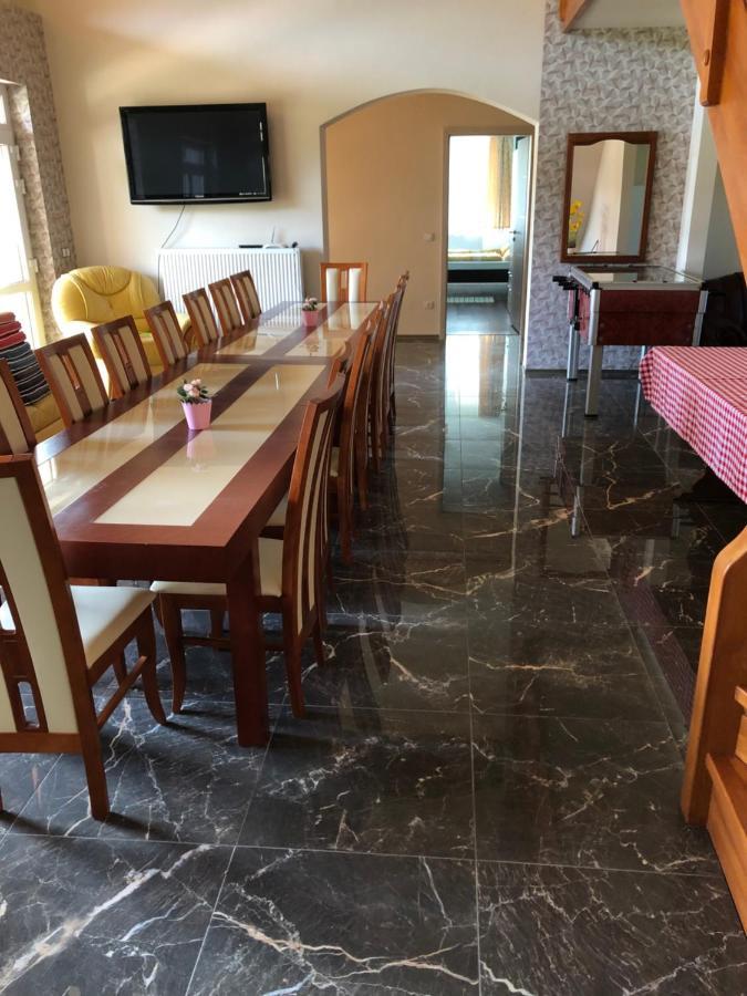 Kiscsere Vendeghaz Kallosemjen Bagian luar foto